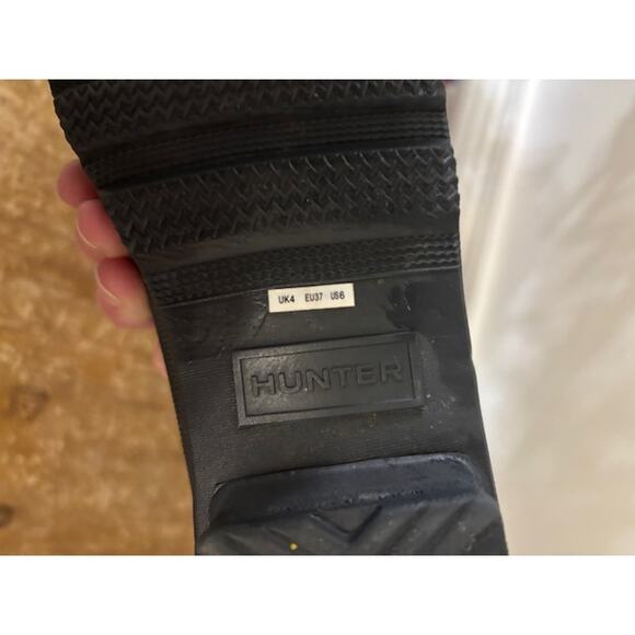 Hunter Chelsea Boot Gloss Rainboot Waterproof Womens Size 6 Booties - Picture 4 of 10